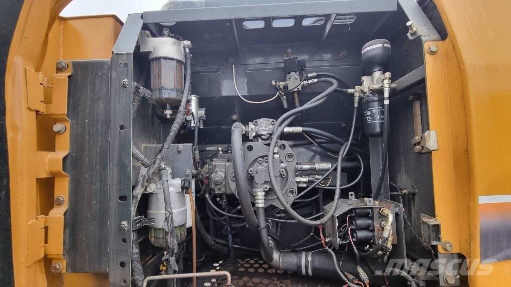 CASE CX 240 B Excavadoras sobre orugas