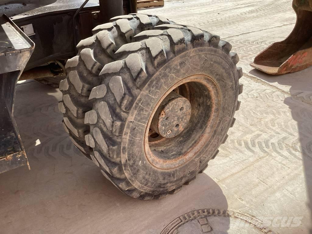 Komatsu PW 160-7E0 Excavadoras de ruedas