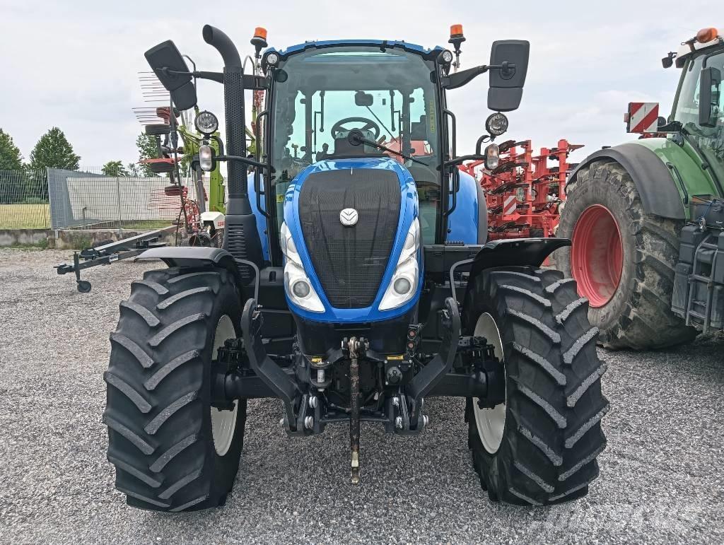 New Holland T 5.120 Tractores