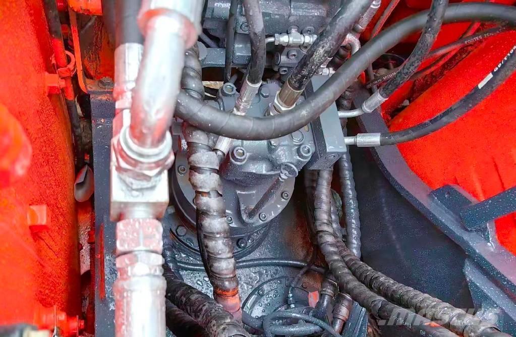 Doosan DX 140 Excavadoras sobre orugas