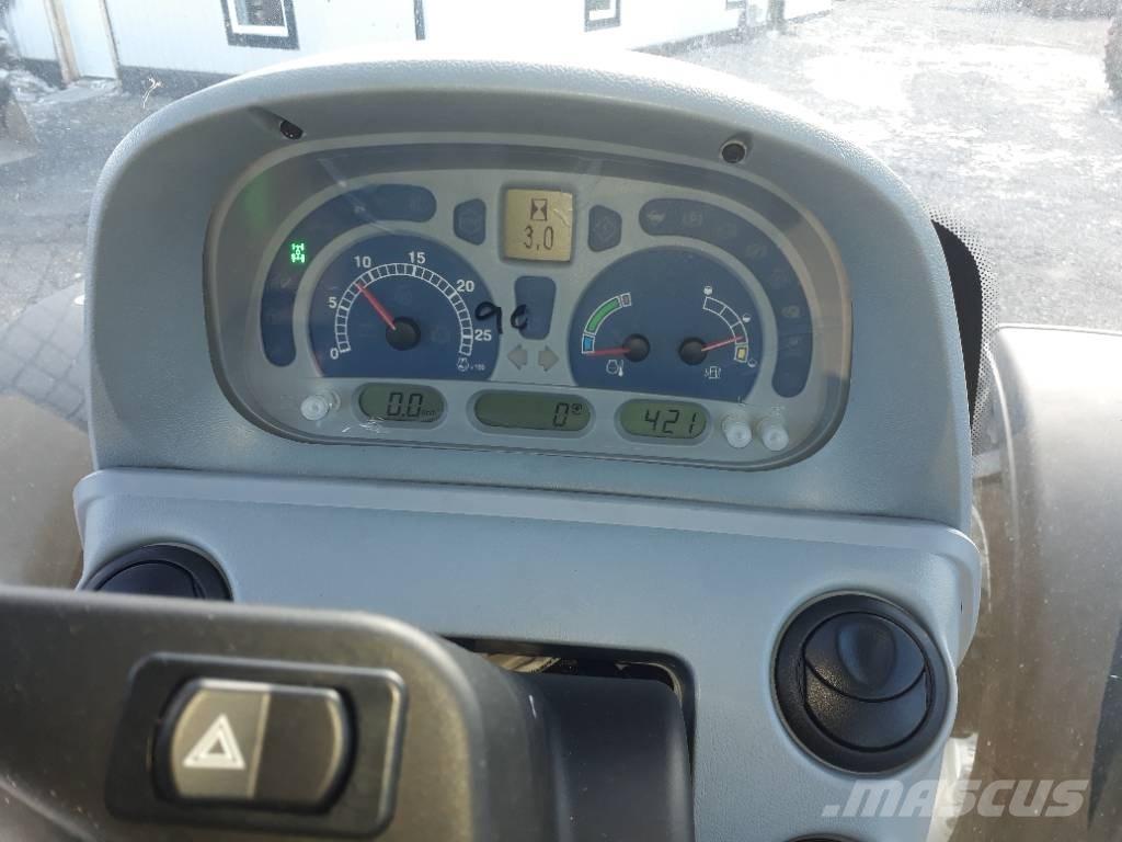 New Holland T 6020 Tractores