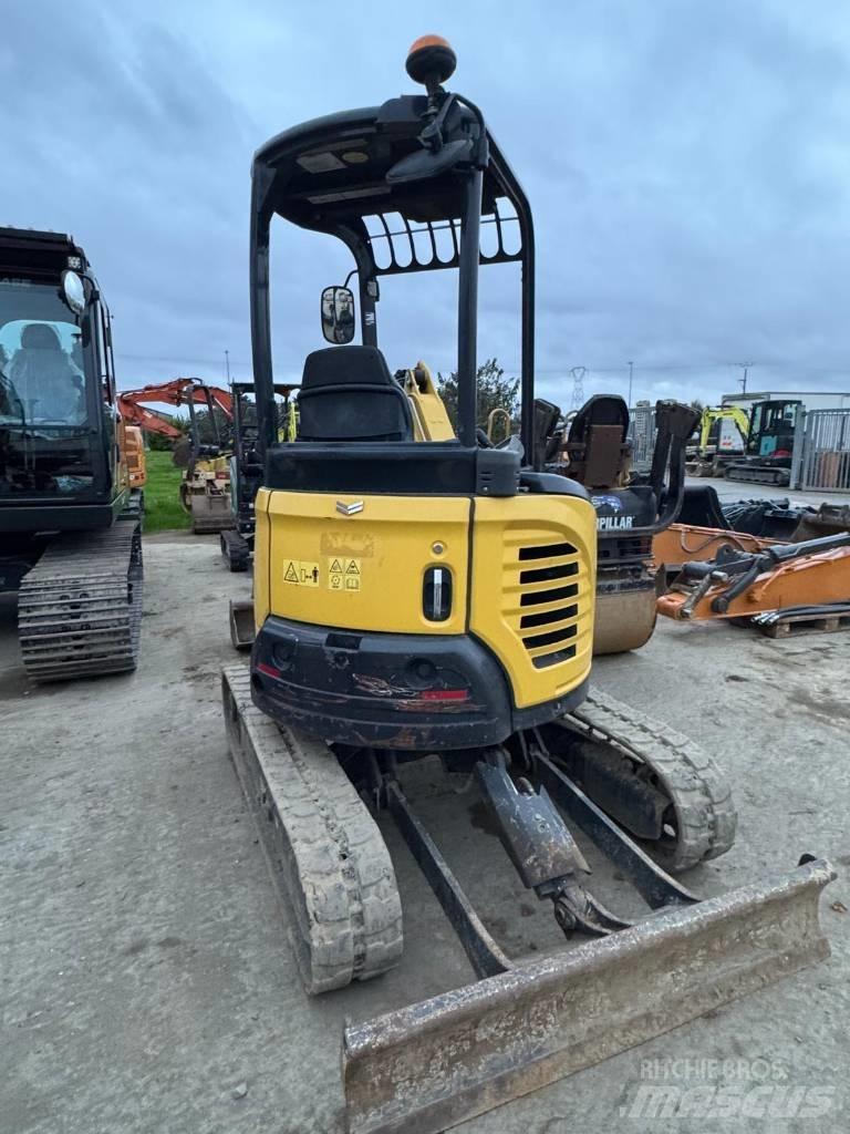 Yanmar Vio 26 Miniexcavadoras