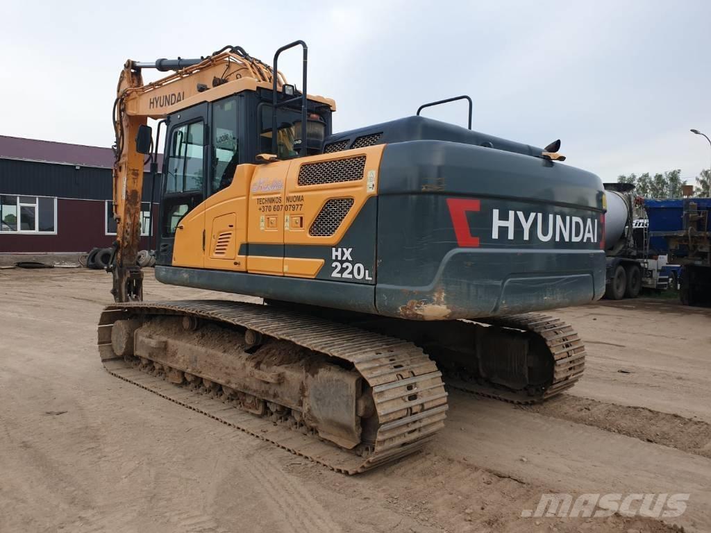 Hyundai HX 220 L Excavadoras sobre orugas