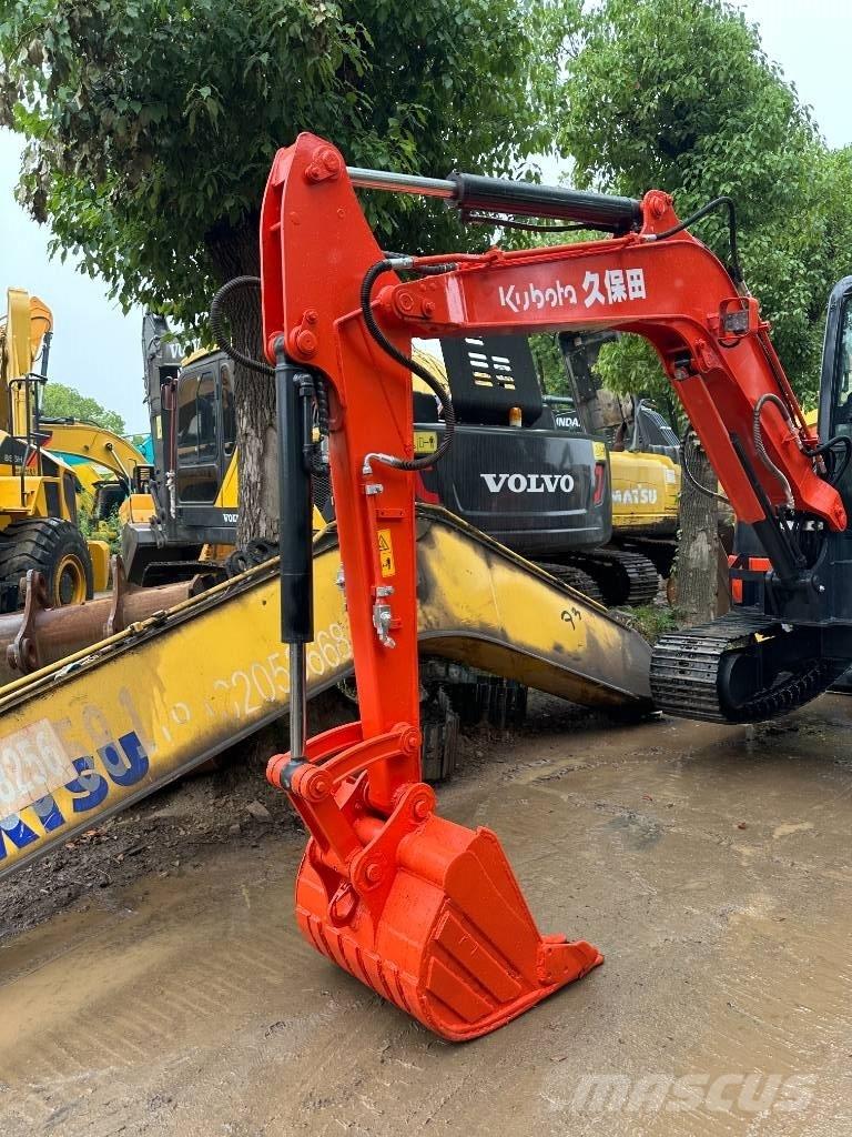 Kubota KX 155 Excavadoras sobre orugas
