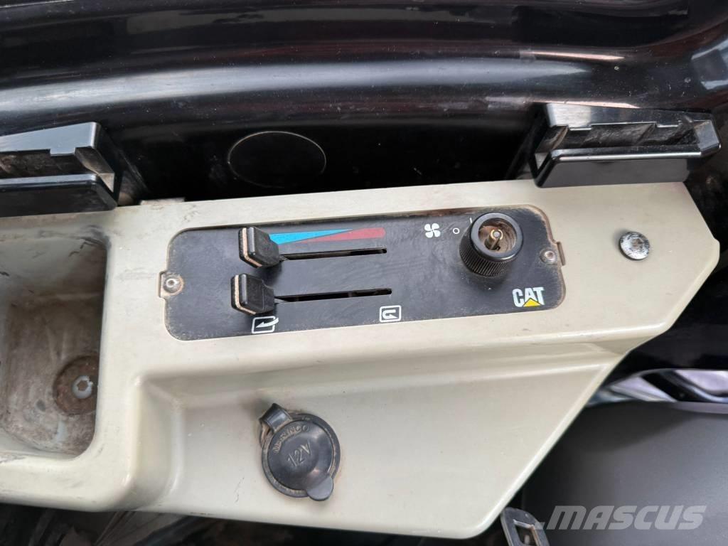 CAT 305 E CR Miniexcavadoras