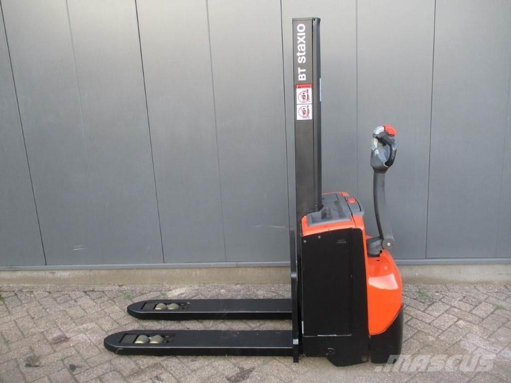 BT SWE 080L Montacargas manual