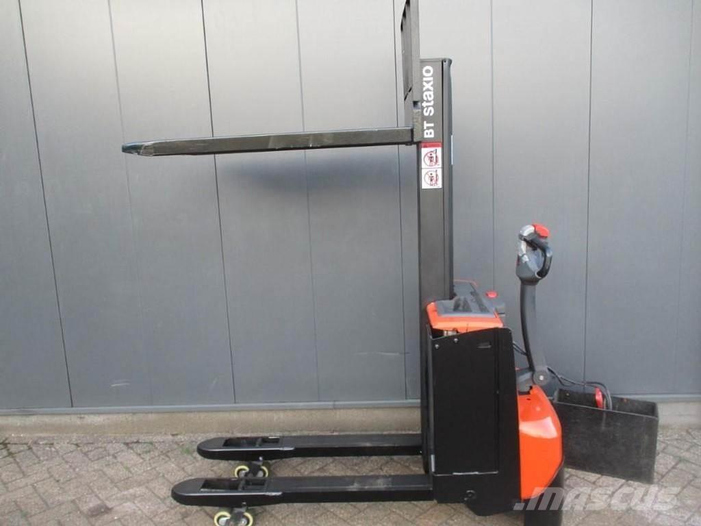 BT SWE 080L Montacargas manual