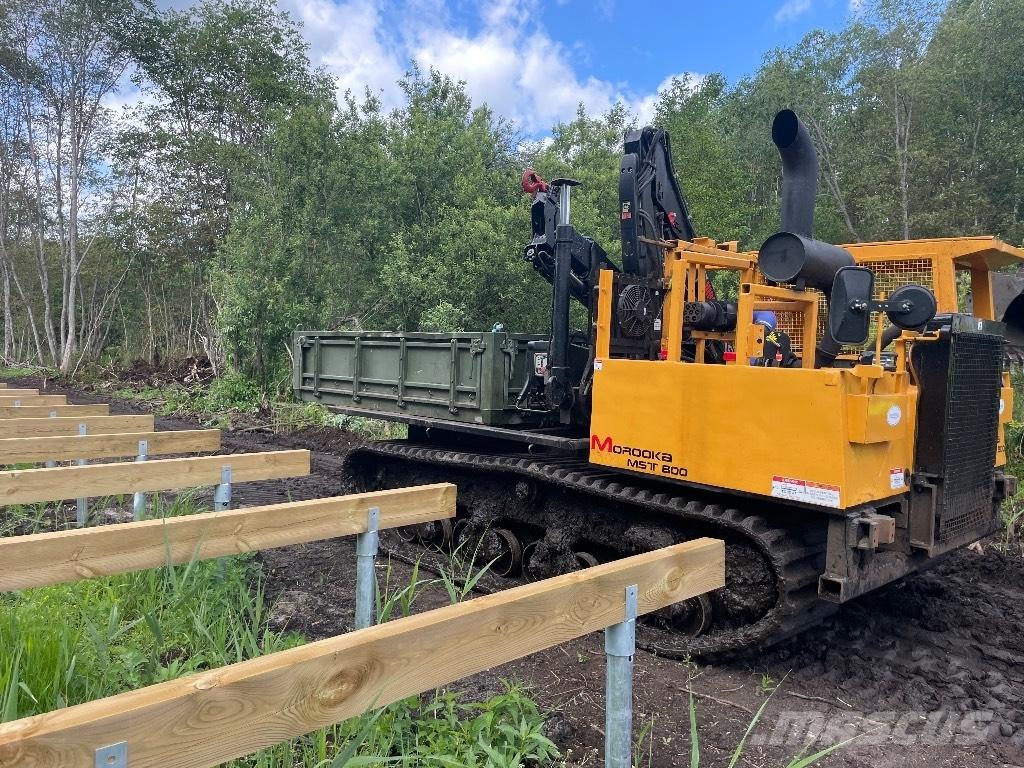 Morooka MST 800 Camiones de volteo sobre orugas
