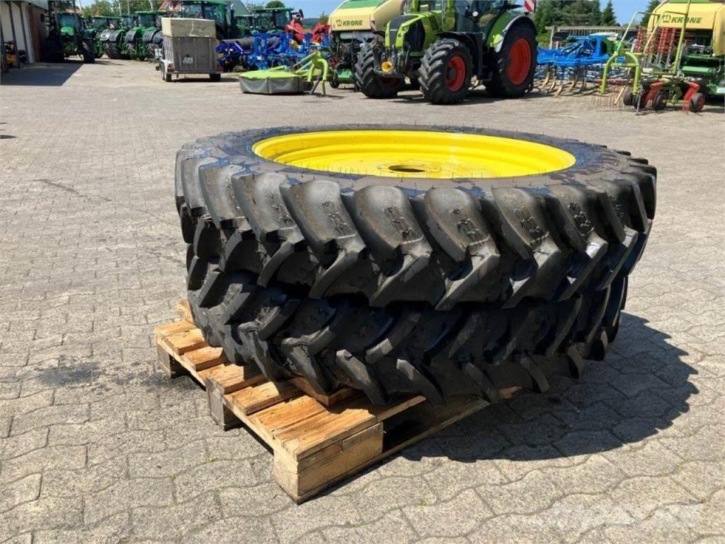 BKT 320/90R42 Ruedas