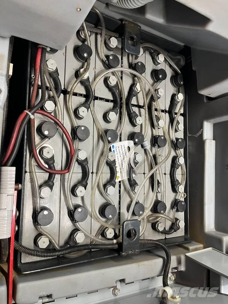 Nilfisk BR 800 S Fregadora