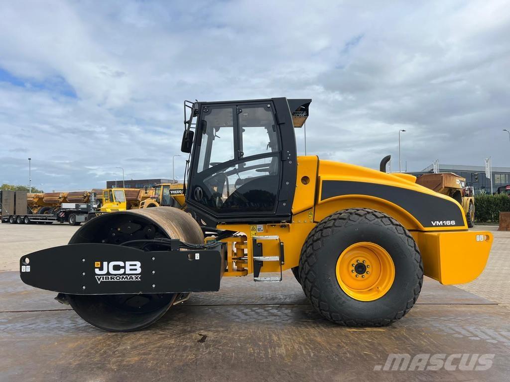 JCB VM166D Rodillos de un solo tambor