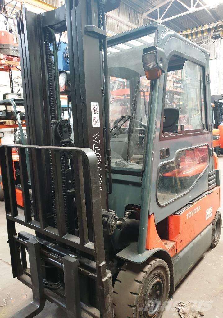 Toyota 7 FBMF 25 Carretillas de horquilla eléctrica
