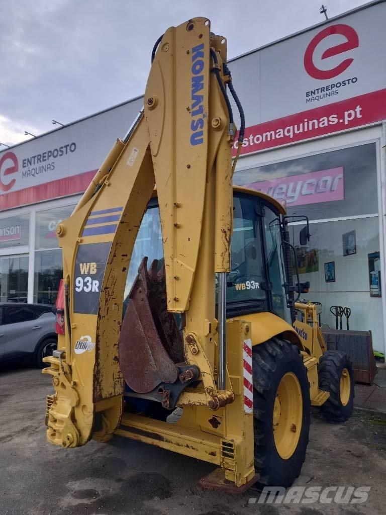 Komatsu WB 93 R Retrocargadoras