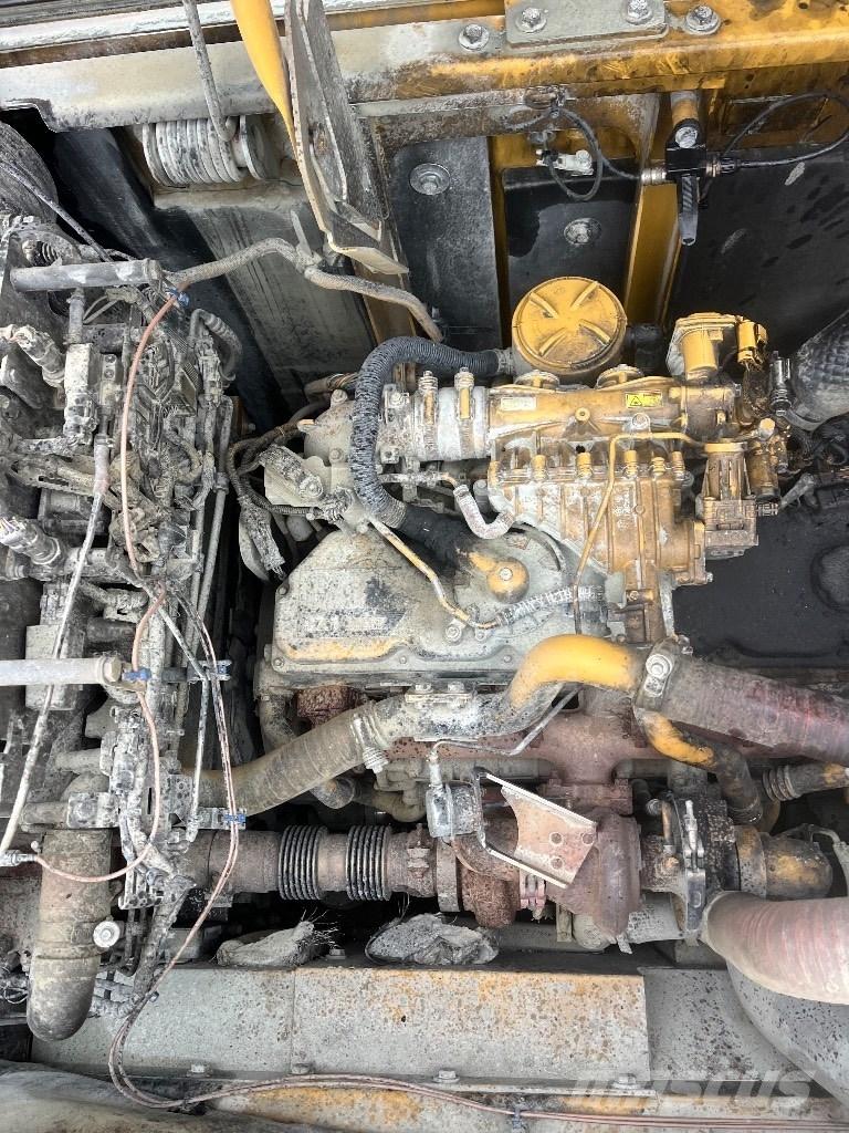 CAT 324 E Excavadoras sobre orugas