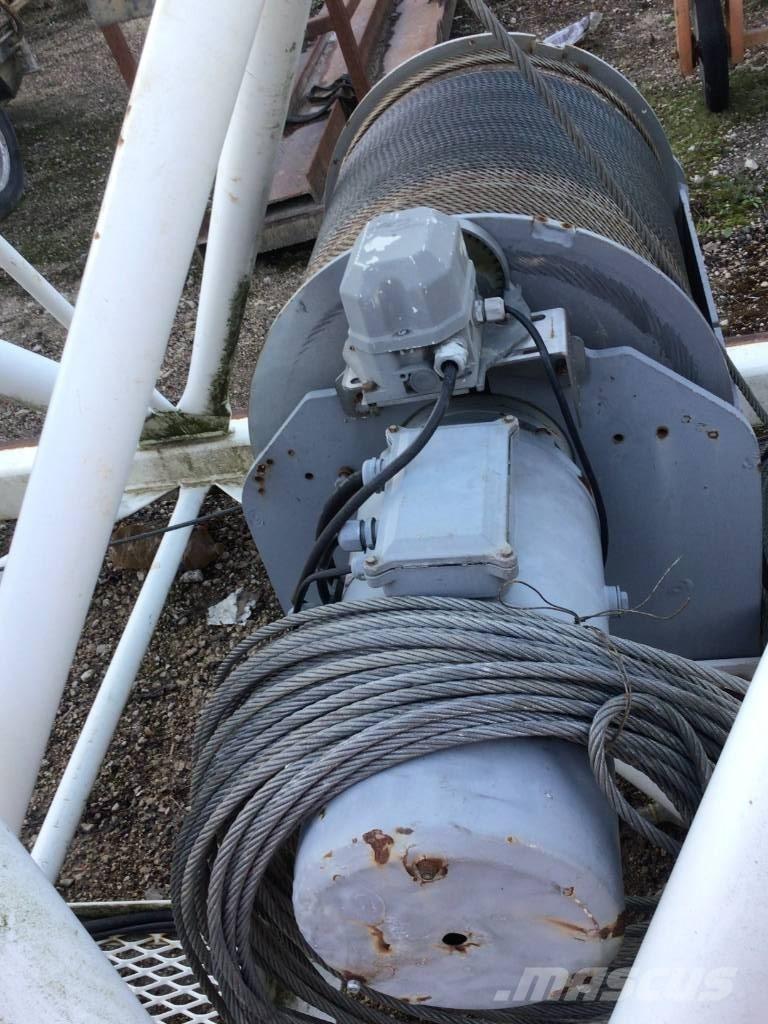 Potain MD 365 B Grúas torre