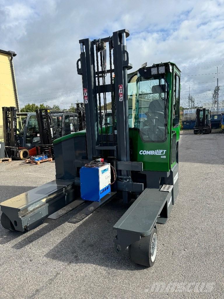 Combilift C4000ET Montacargas de 4 vías
