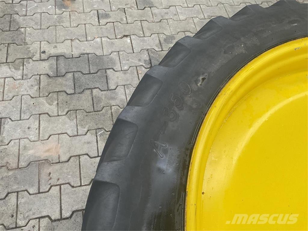 Alliance 12.4R52 Ruedas