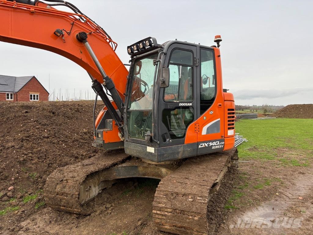 Doosan DX 140 LCR-5 Excavadoras sobre orugas