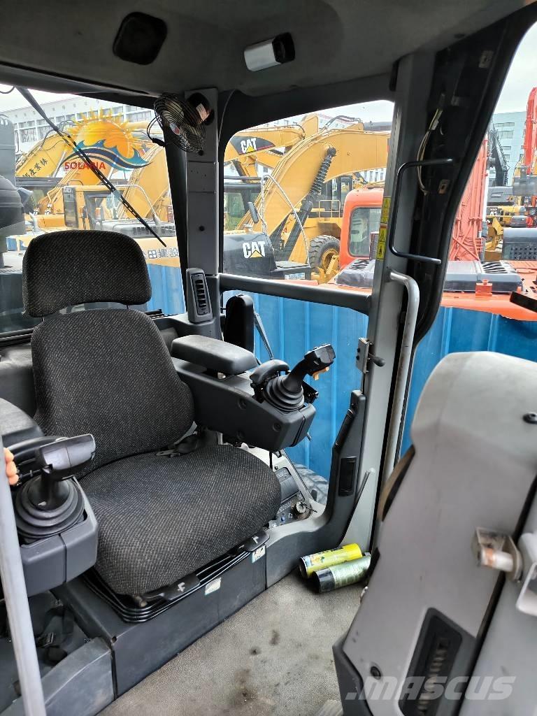 CAT 160 M Niveladoras