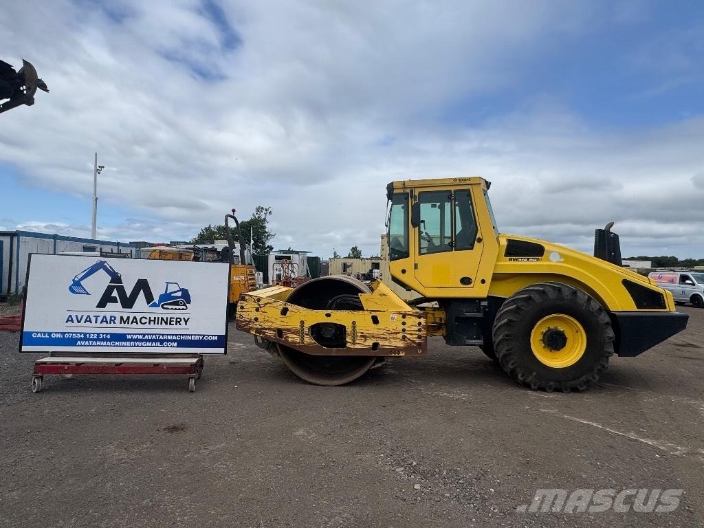 Bomag BW 216 D H-4 Rodillos de un solo tambor
