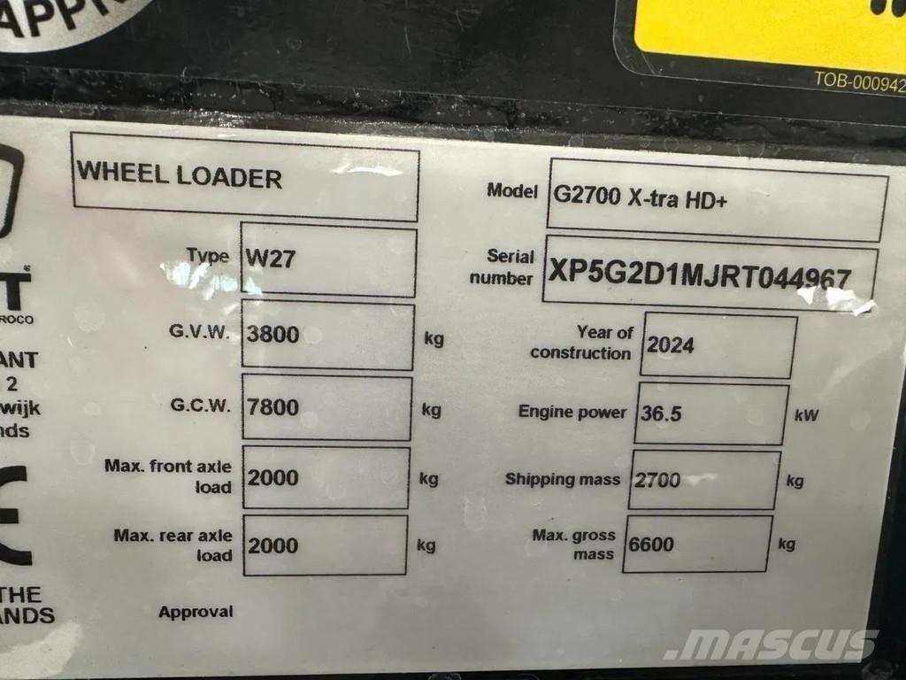 GiANT G2700HD+ Minicargadoras