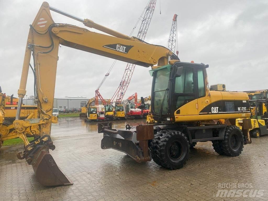 CAT M322C Excavadoras de ruedas