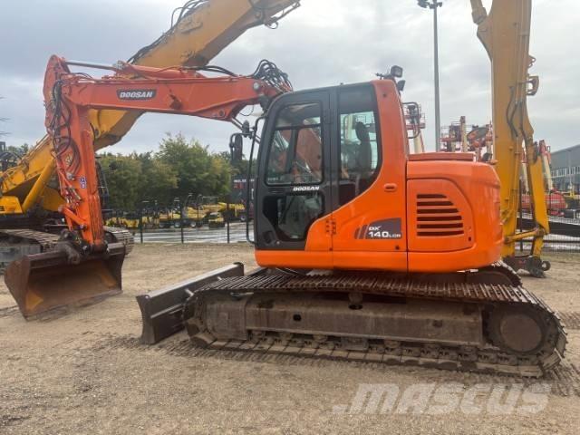 Doosan DX 140 LCR-3 Excavadoras sobre orugas