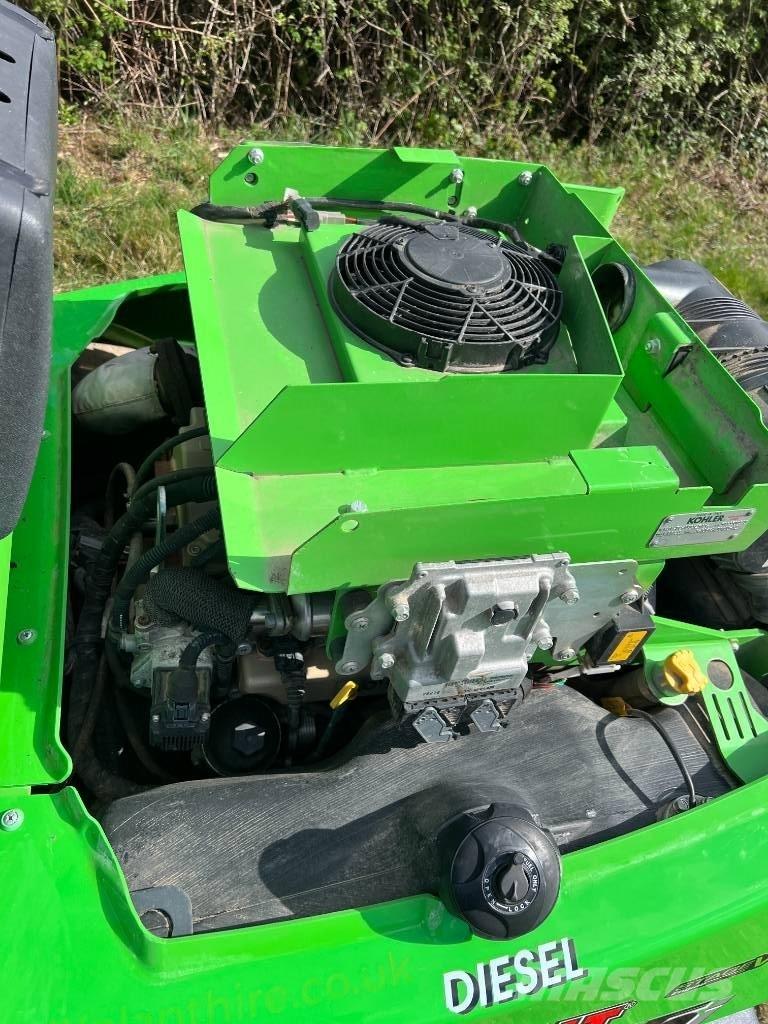 Avant 755 i Minicargadoras