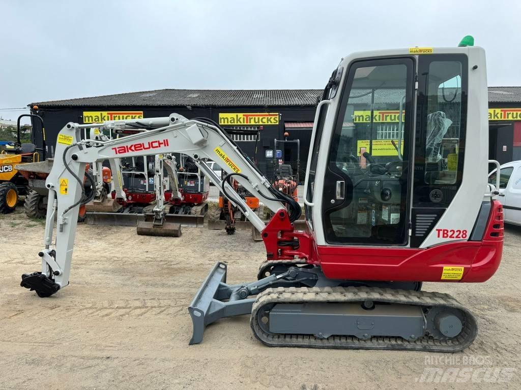 Takeuchi TB228 Miniexcavadoras