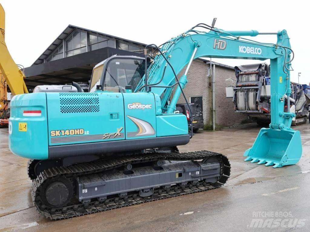 Kobelco SK 140 Excavadoras sobre orugas