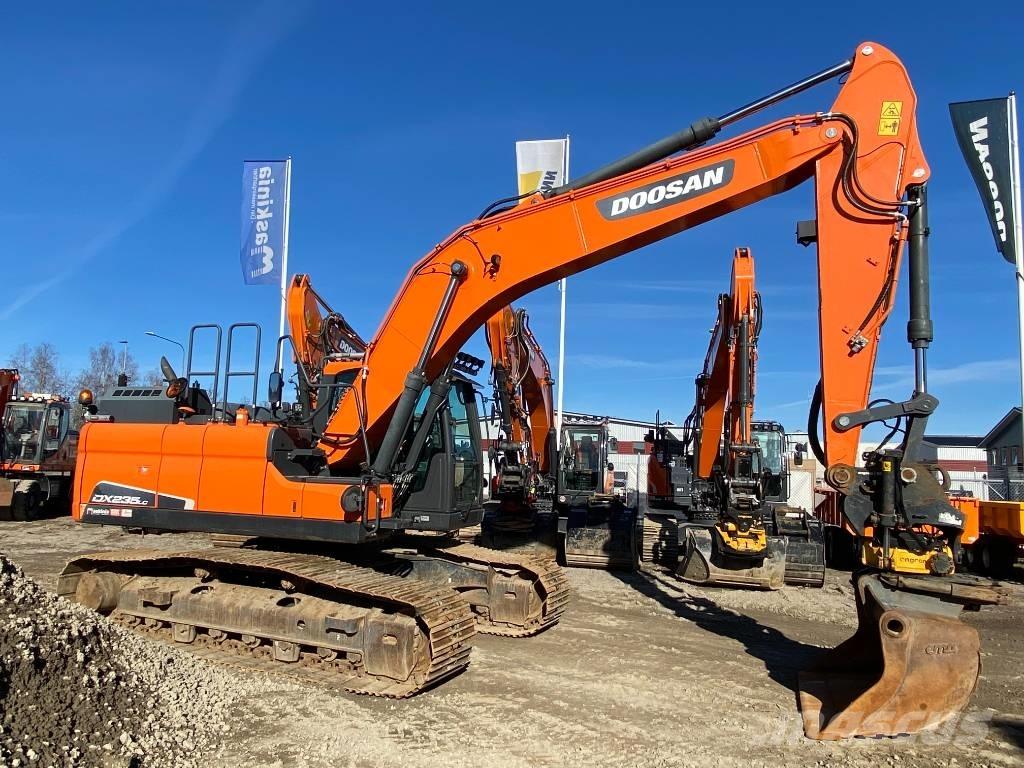 Doosan DX 235 LC-5 Excavadoras sobre orugas