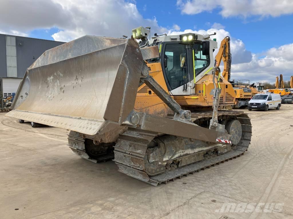 Liebherr PR 746 Buldozer sobre oruga