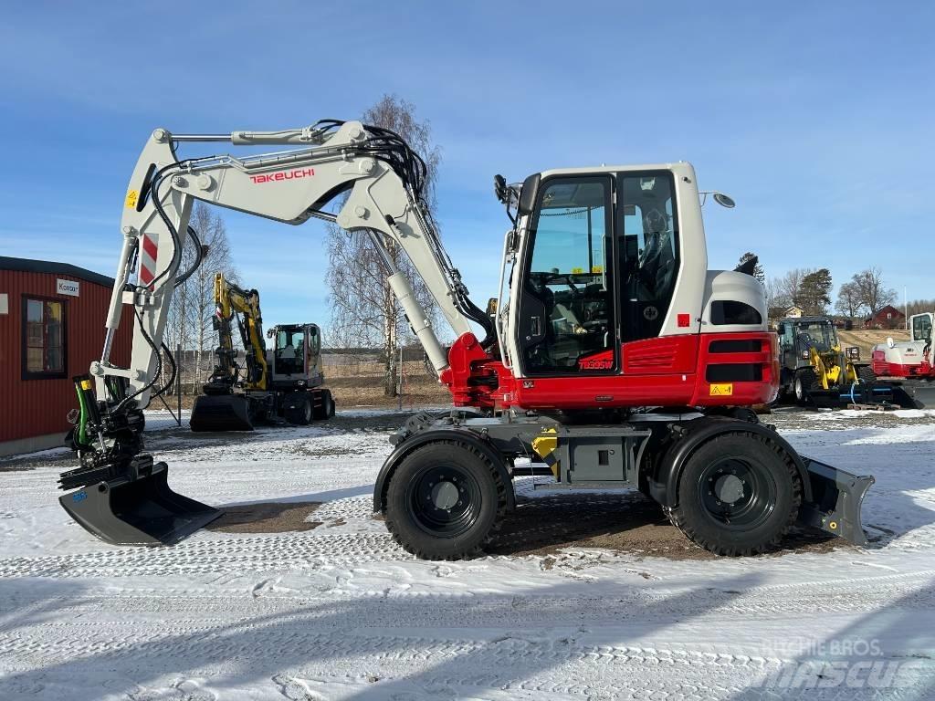 Takeuchi TB395W Excavadoras de ruedas