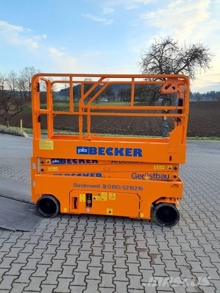 JCB S2032E (02304) Plataformas tijera