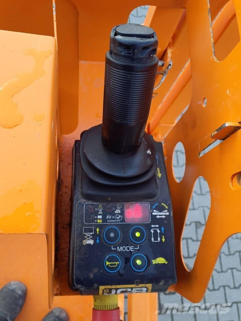JCB S2032E (02304) Plataformas tijera