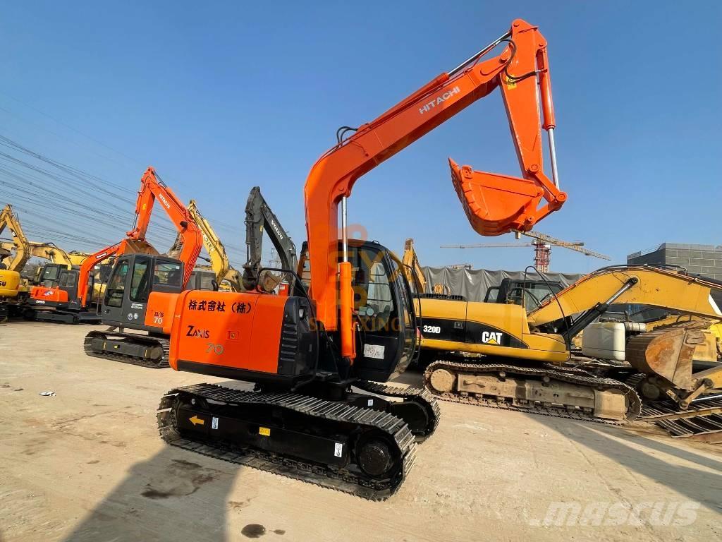 Hitachi ZX70 Excavadoras 7t - 12t