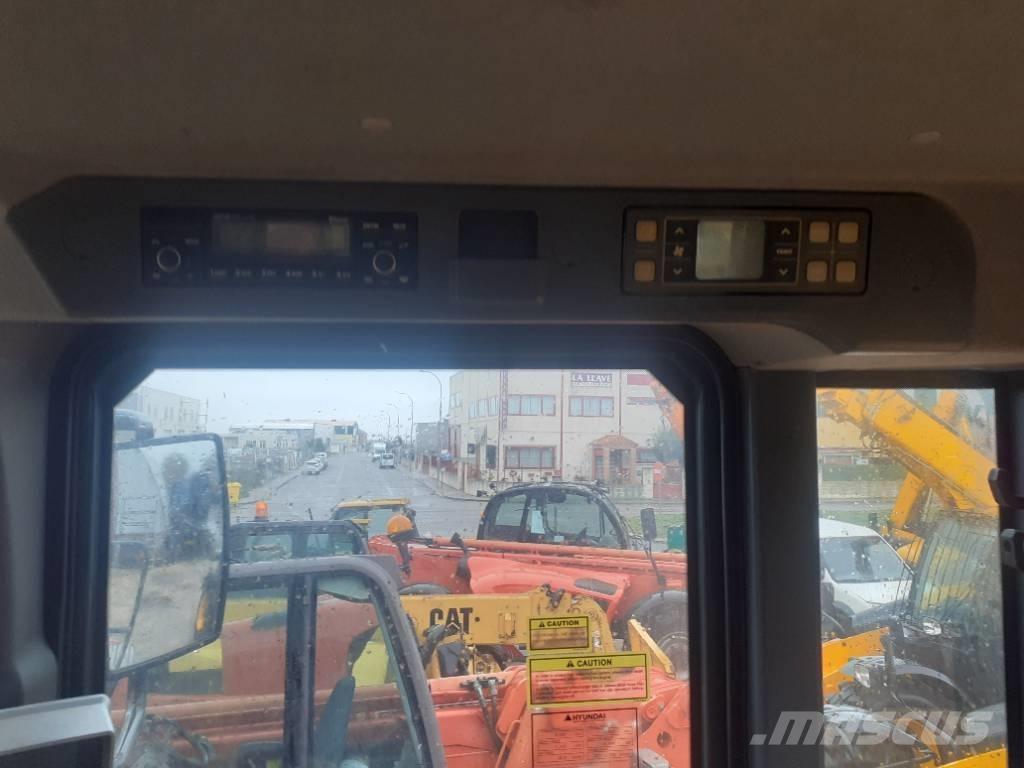 Hyundai HL 757-9 A Cargadoras sobre ruedas