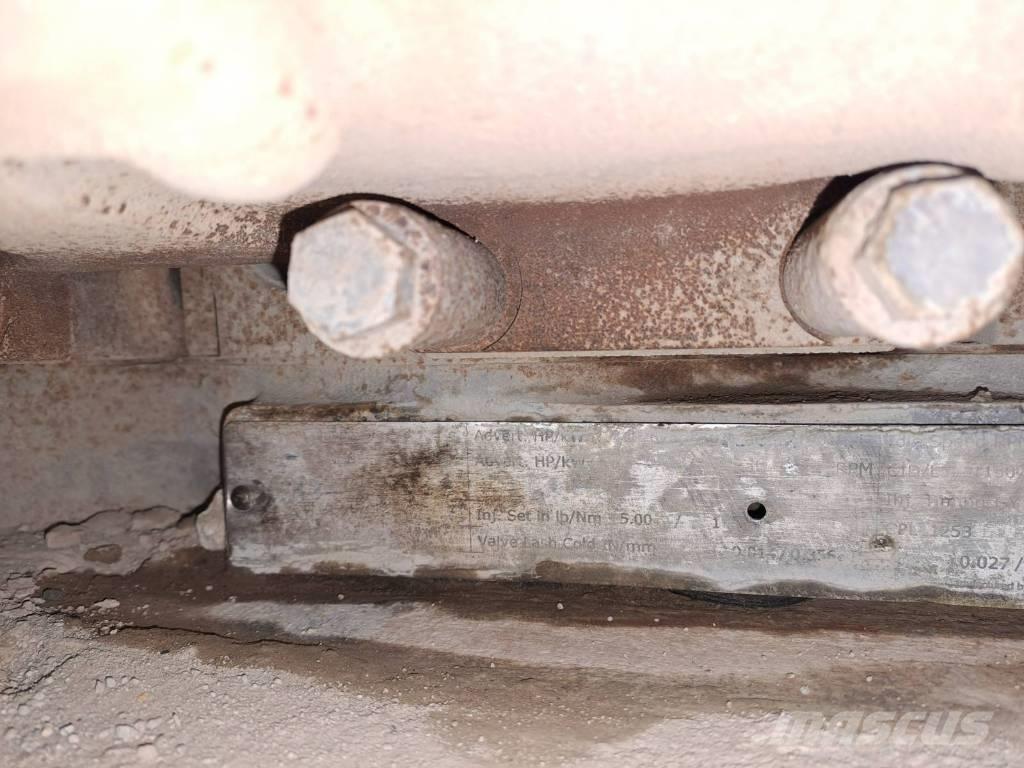 Belaz 75473 Camiones de volteo rigidos