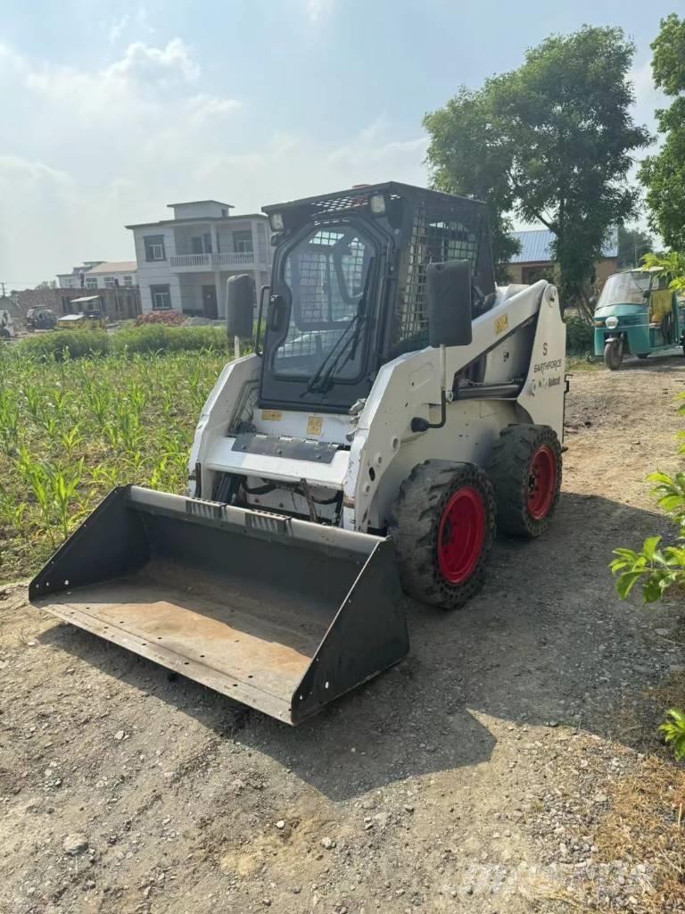 Bobcat S16 Minicargadoras