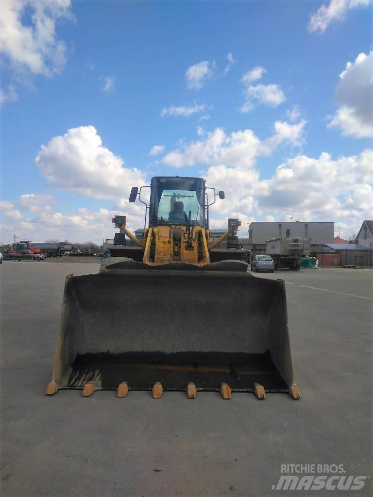 Komatsu WA380-3H Cargadoras sobre ruedas