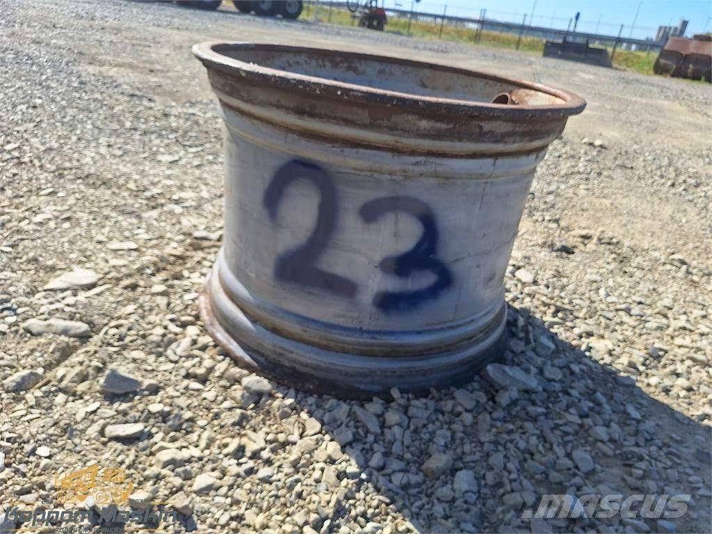 Valmet 911.1 24x34 Llantas