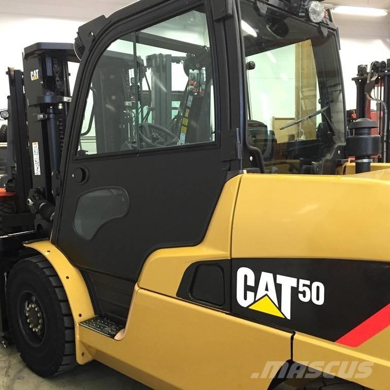 CAT DP 50 N Camiones diesel