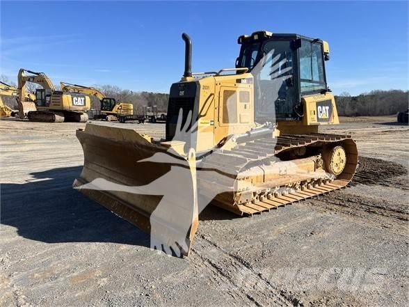 CAT D6K2 LGP Buldozer sobre oruga