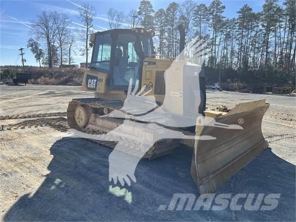 CAT D6K2 LGP Buldozer sobre oruga