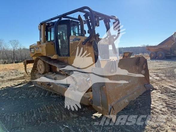 CAT D6T XL Buldozer sobre oruga