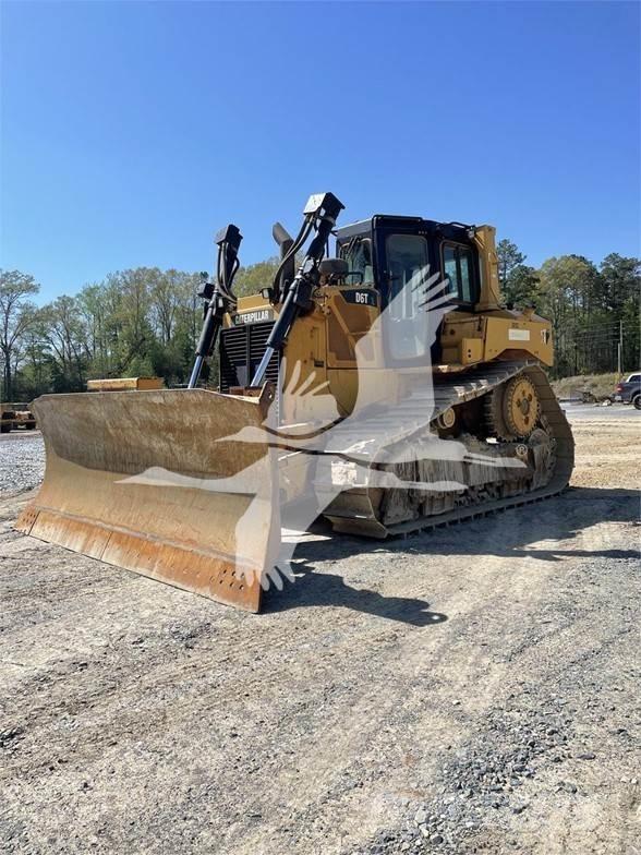 CAT D6T XL Buldozer sobre oruga