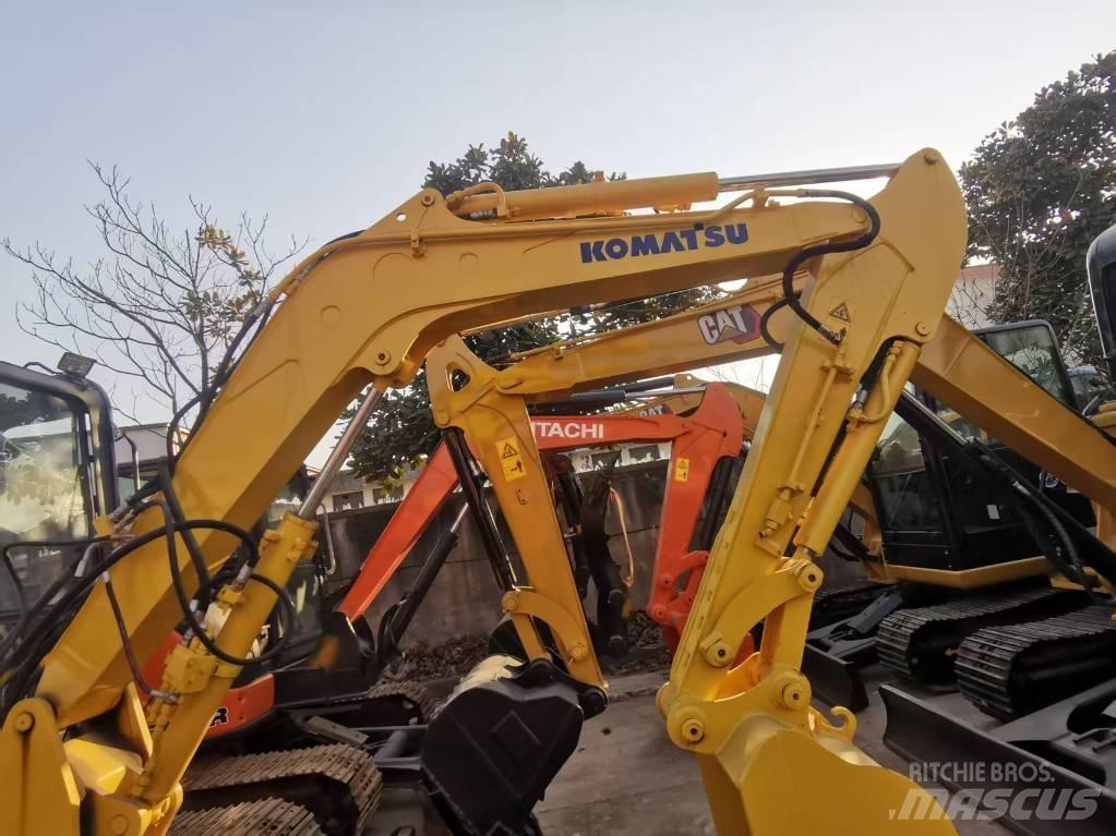 Komatsu PC55MR Excavadoras sobre orugas