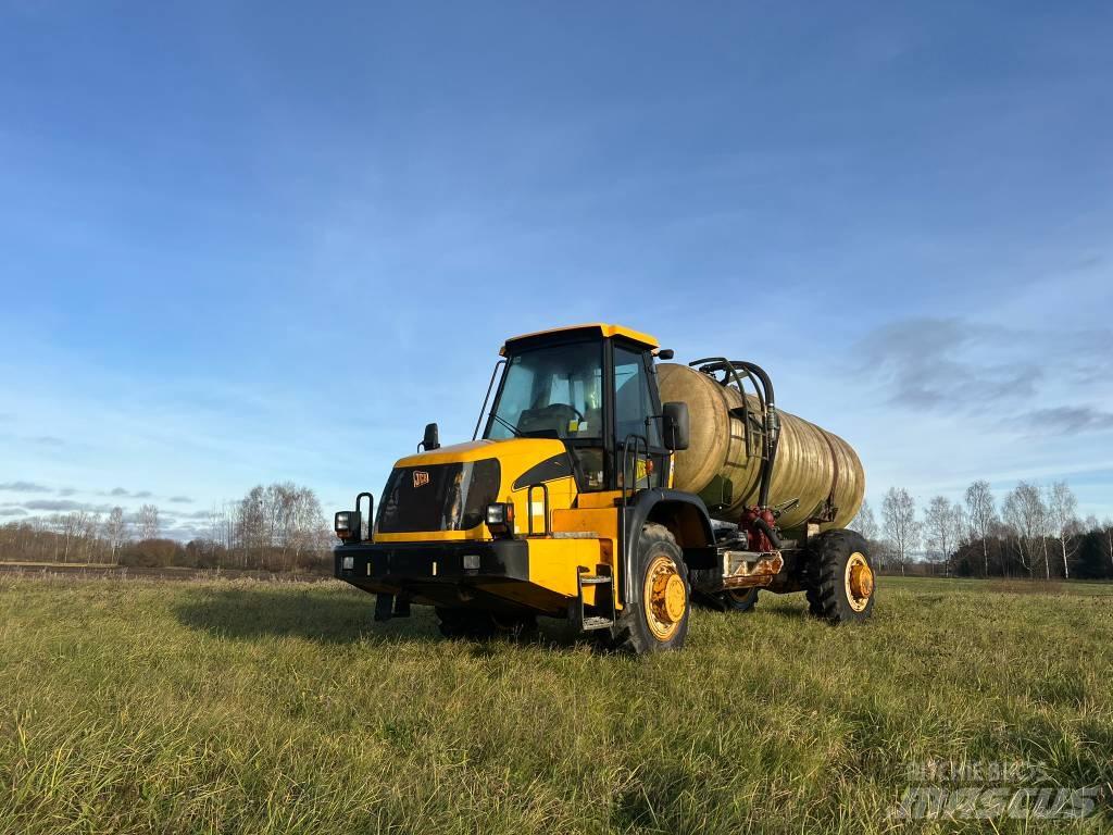 JCB 714 Tanques para abono líquido