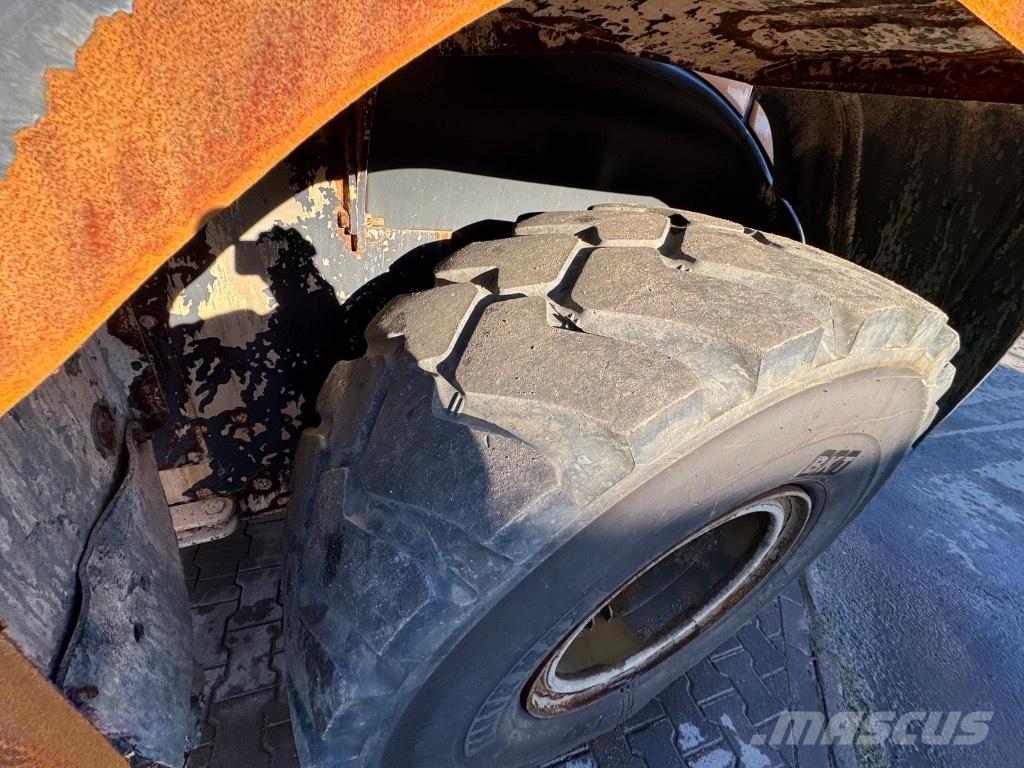 CASE 921 G Cargadoras sobre ruedas