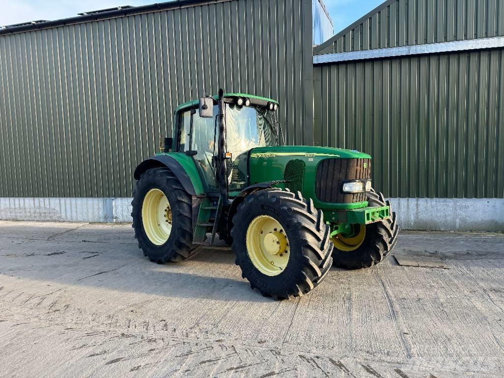 John Deere 6820 Tractores